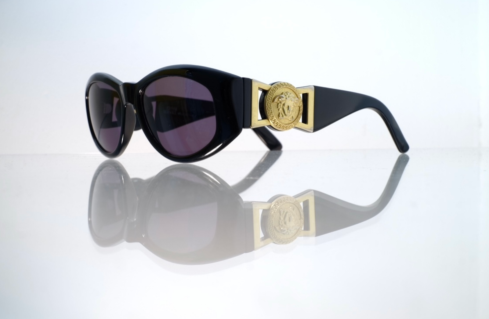 Gianni Versace 424