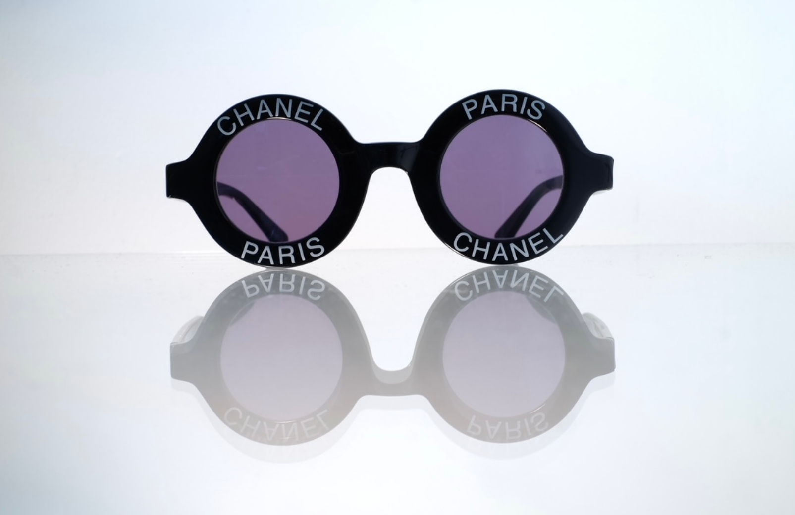 Chanel 01945